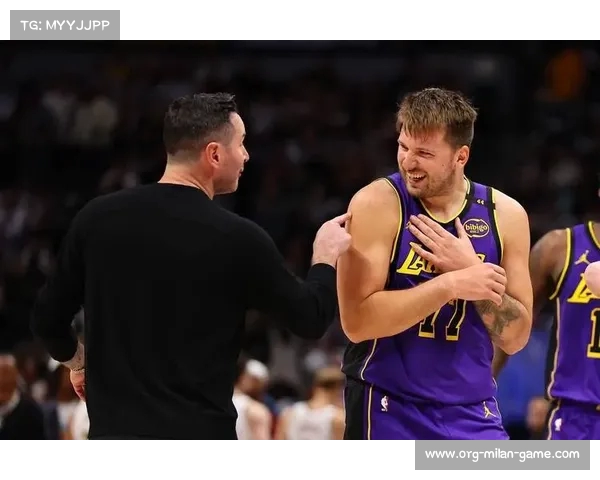 卢尼：东契奇应早早调动角色球员进攻，避免上半场过度依赖自己